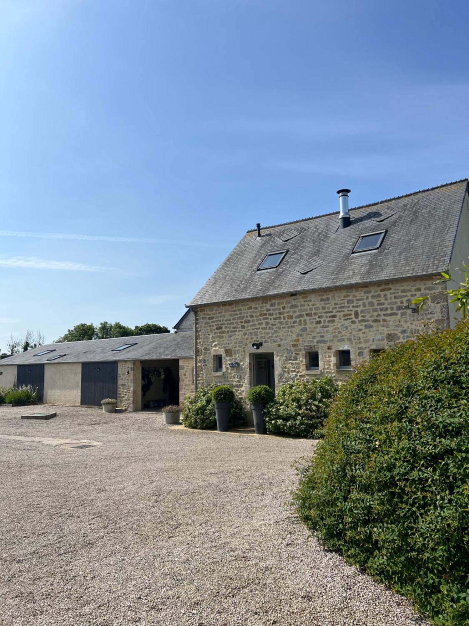 La Forge, Gite Familial,A Sainte Mere Eglise Villa Bagian luar foto